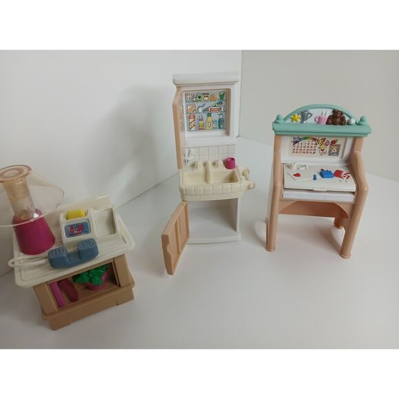 Fisher Price Loving Family Vtg 1999 Lot of 13 Vanity Table Phone Desk Baby * - Picture 2 of 2